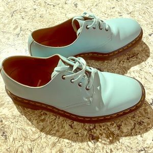 Supreme x blue Dr Martens shoes